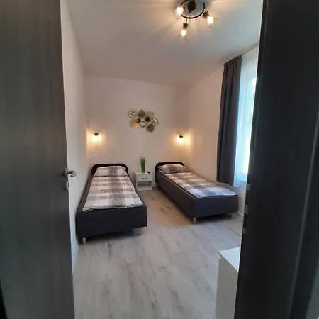 Ancsi Apartamento *