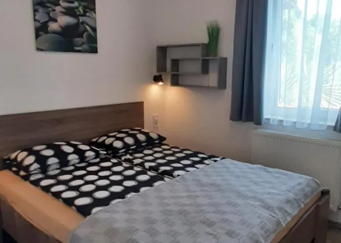 Ancsi Apartmanhaz *