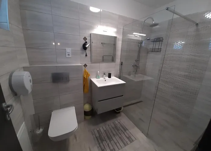 Ancsi Apartmanhaz Apartament Balatonlelle